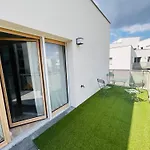Lechapee Champenoise Terrasse Apartamento *