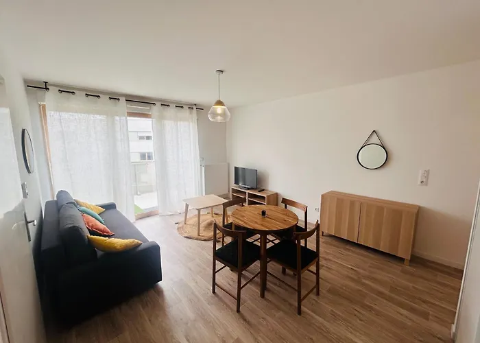 Lechapee Champenoise Terrasse Apartman